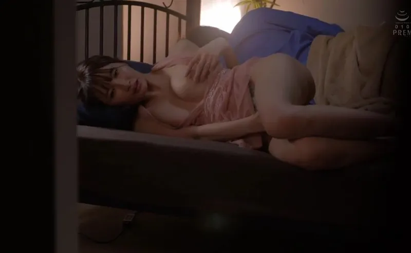 đưa tiền bối say xỉn về nhà, cậu nhân viên số hưởng húp được người vợ sếp xinh dâm