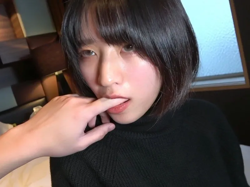 Liếm cô bé ghệ cực phẩm